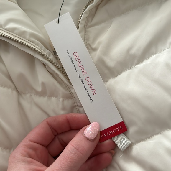 Nwt Talbots lightweight genuine down vest - Picture 7 of 7